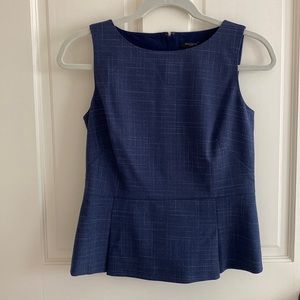 Ann Taylor | peplum sleeveless top in blue • 0P